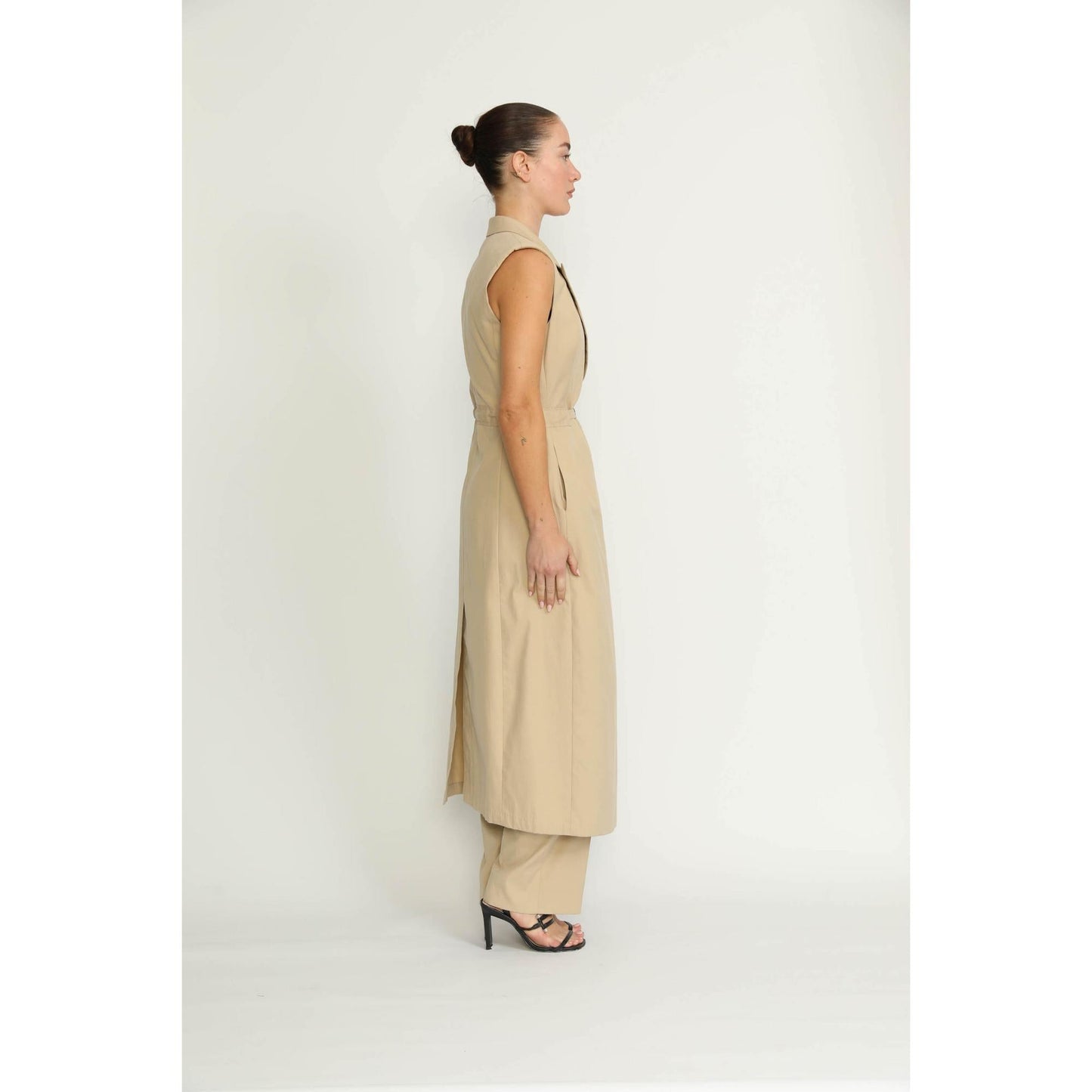 Women Basel Trenchcoat - Basel Khaki Beige Sleeveless Trench