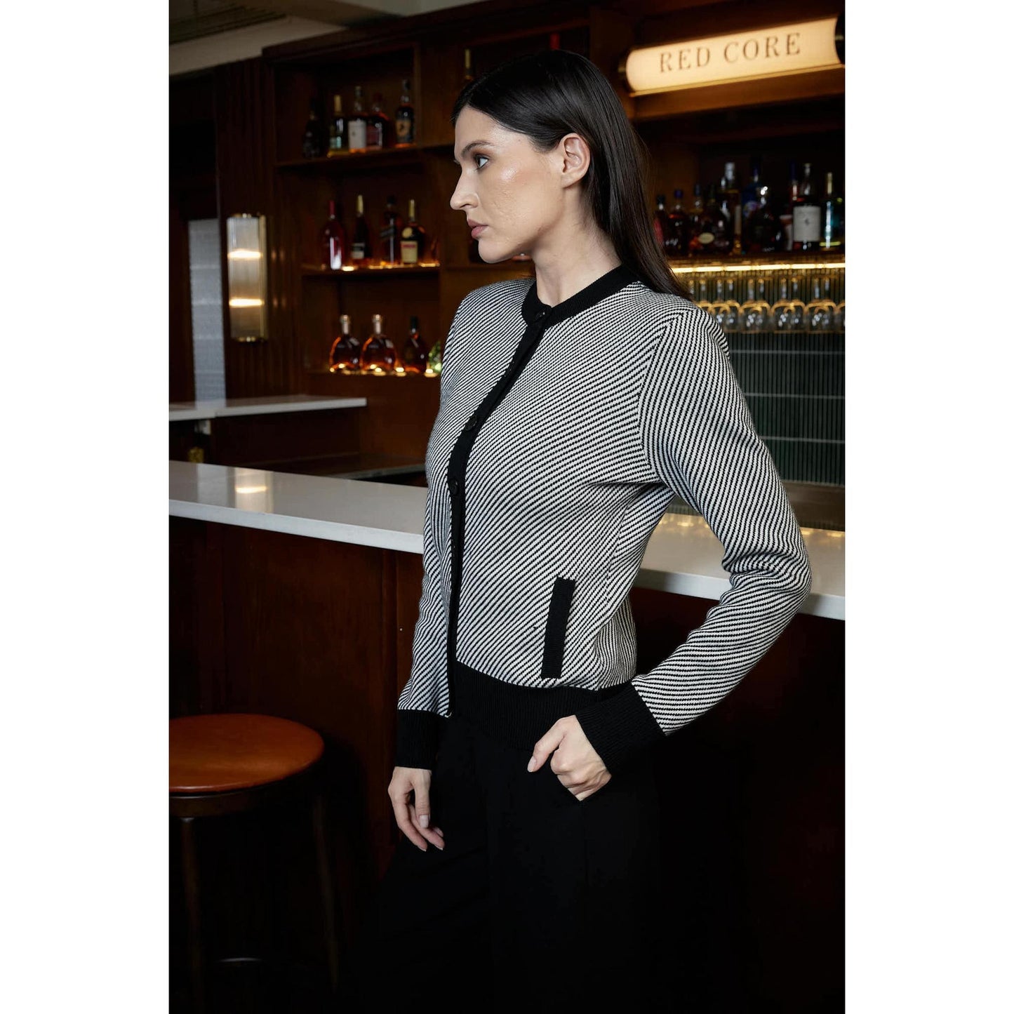 Women Lisbon Cardigan - Two Tone Cardigan in Twill - Black/Daisy White