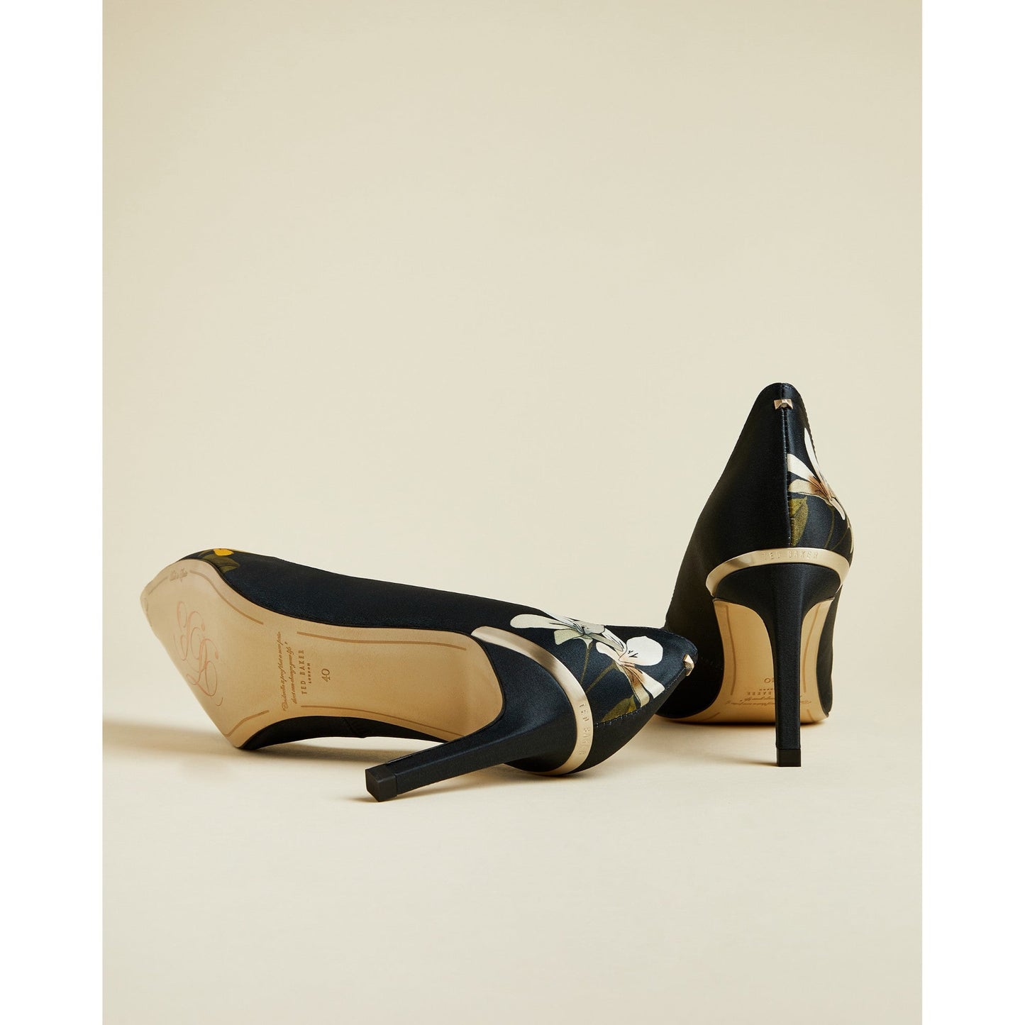 Women Erinpp-Savanna Low Heel Court Shoe - Dark-Blue