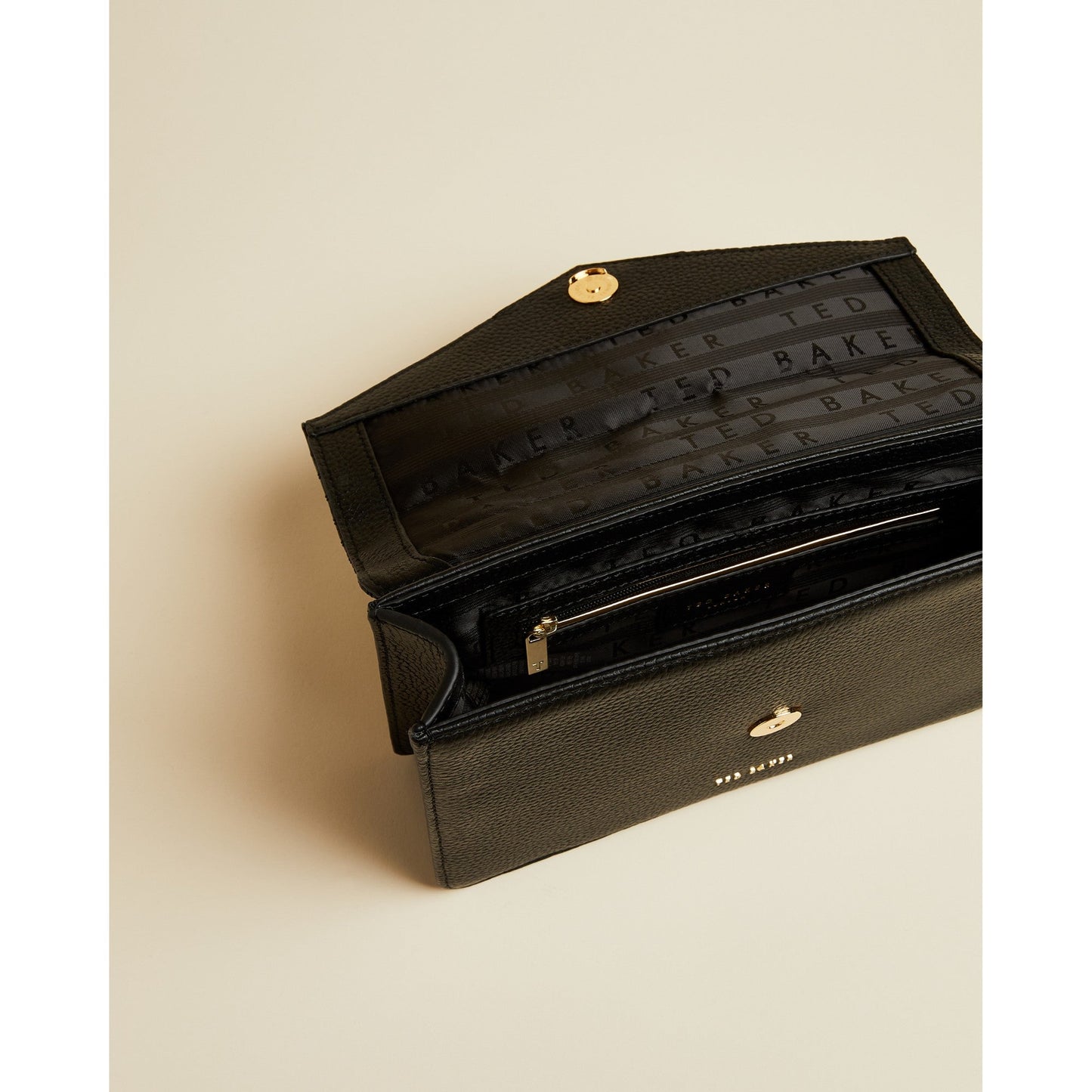 Women Beckeey-Quilted Envelope Cross Body - Black