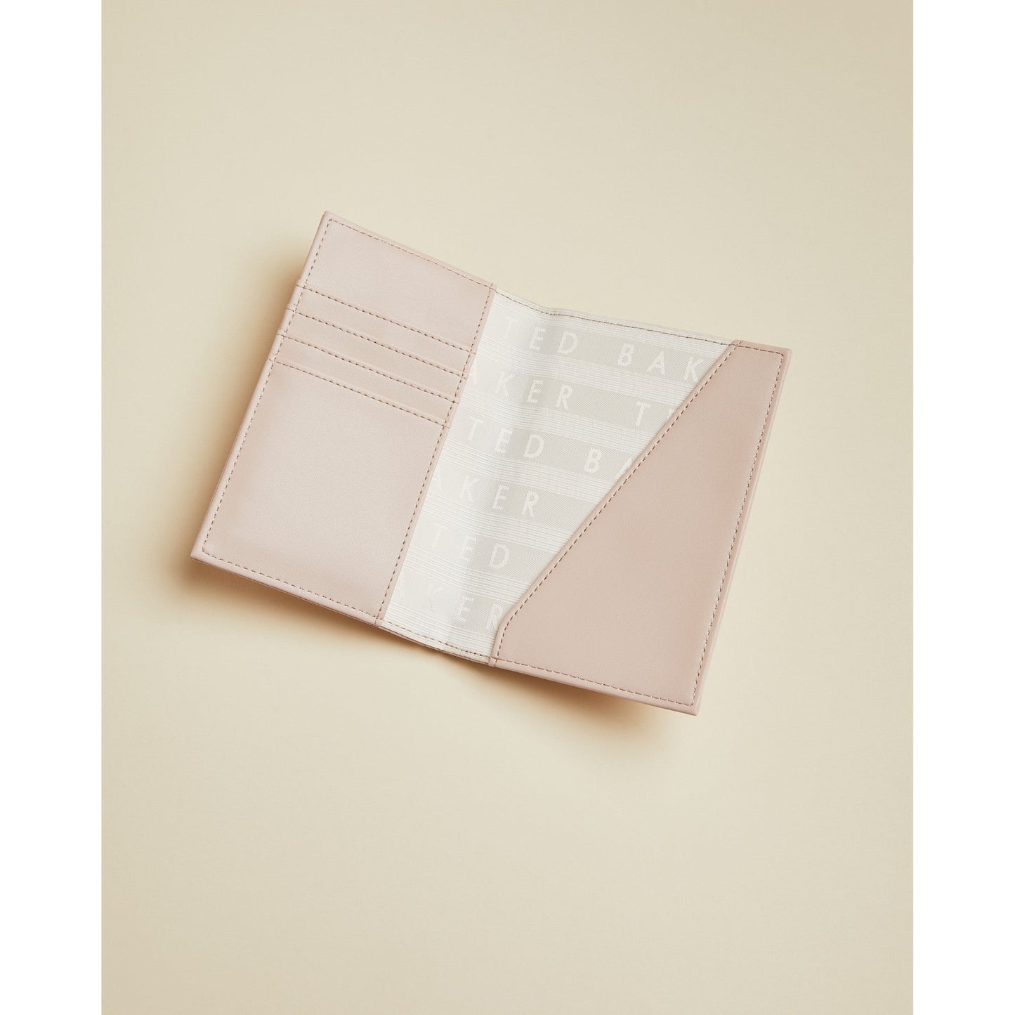 Women Hanaahh-Bow Passport Holder - Dusky-Pink
