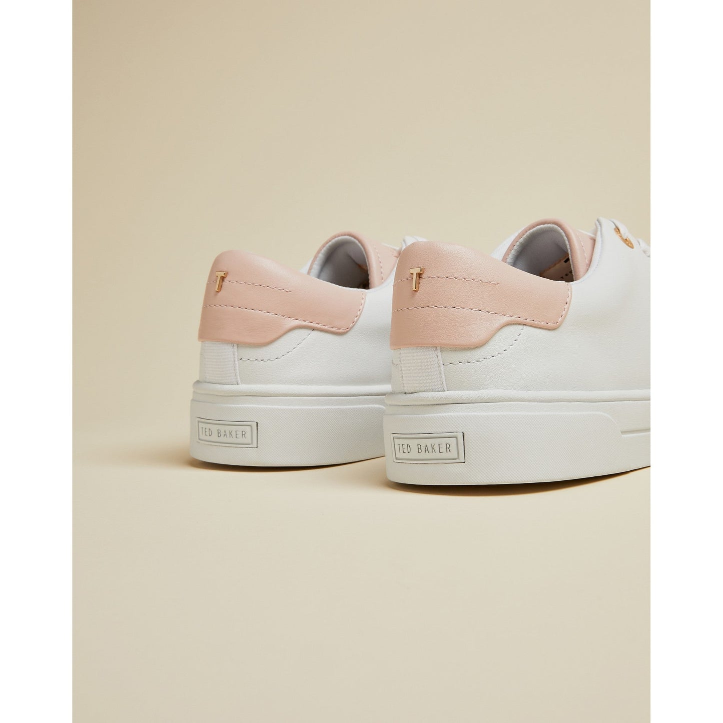 Women Zenip-Leather Trainer With Pink Tipping - White