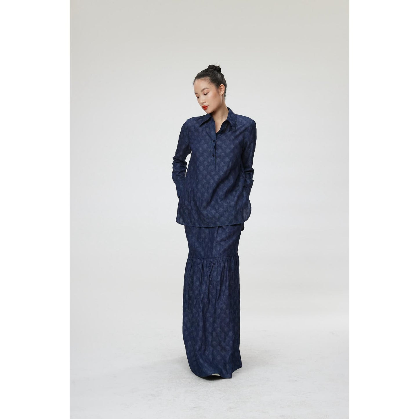 Women Pesaro Blouse - Long Sleeve Popover Shirt in Navy