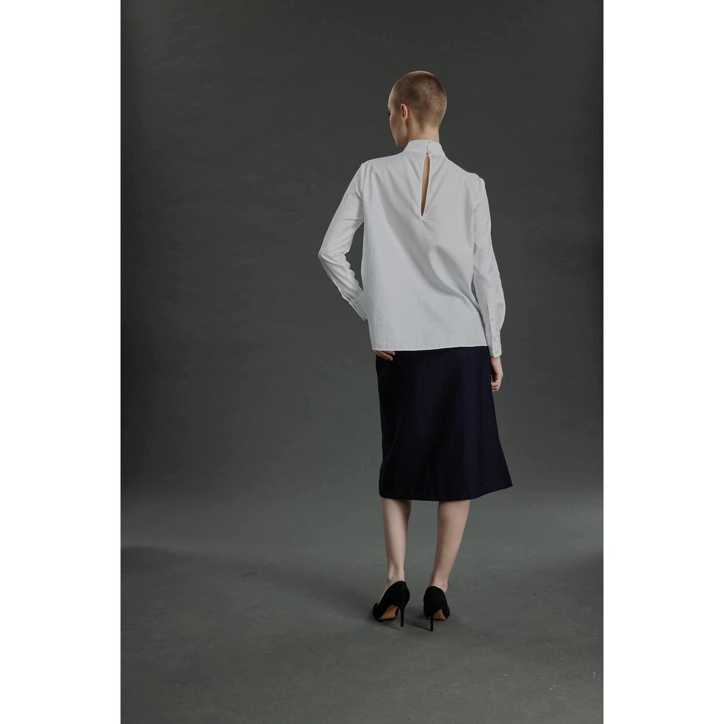 Women Fundao Blouse - High Neckline Blouse in White
