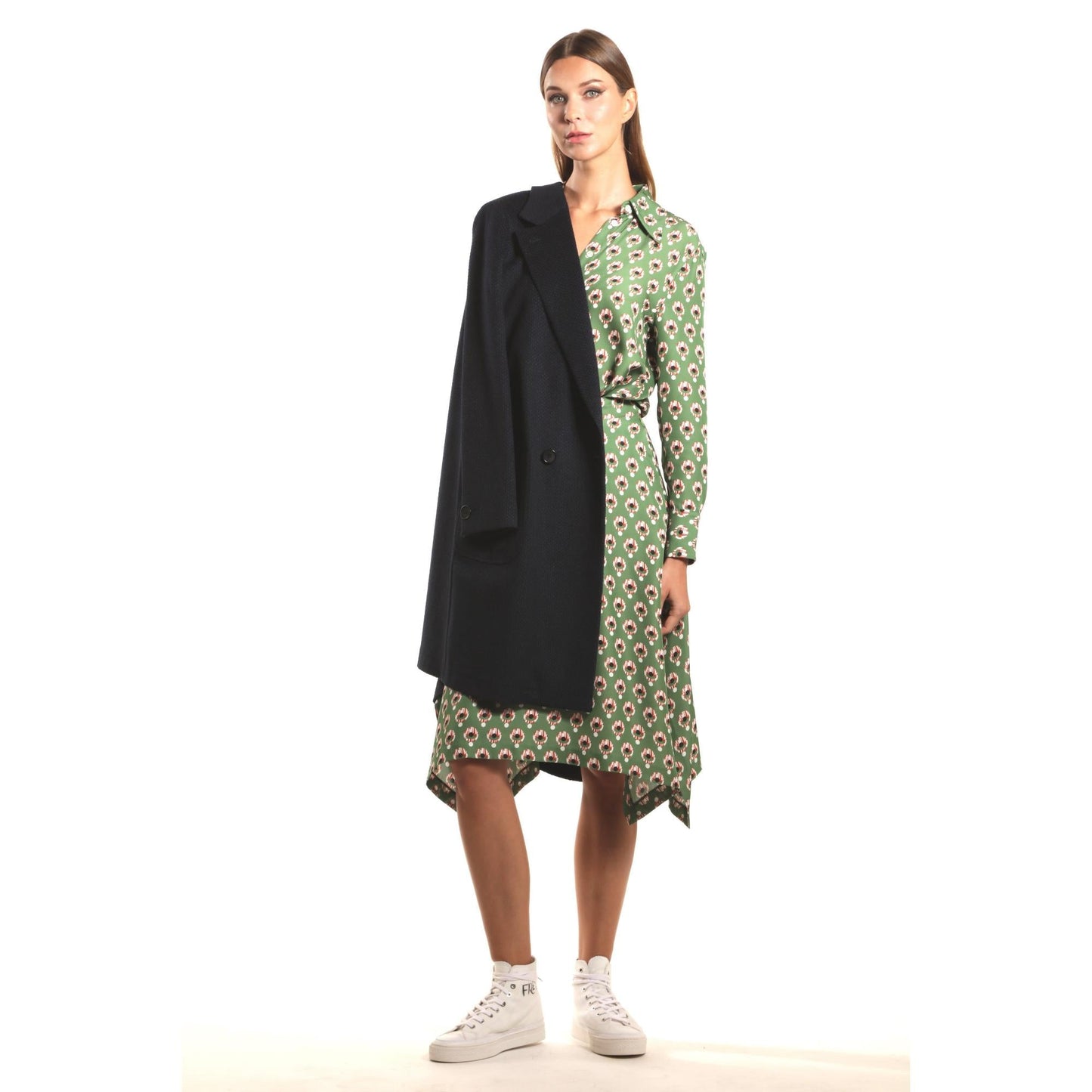 Women Paris - Oversized Wool Coat With Patch Pockets in Navy