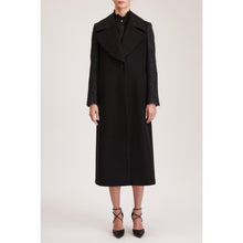 Load image into Gallery viewer, Women Aberdeen Coat - Single Breasted Long Coat in Black Wool Blend - Black
