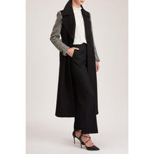 Load image into Gallery viewer, Women Aberdeen Coat - Single Breasted, Wide Lapel Long Coat - Black
