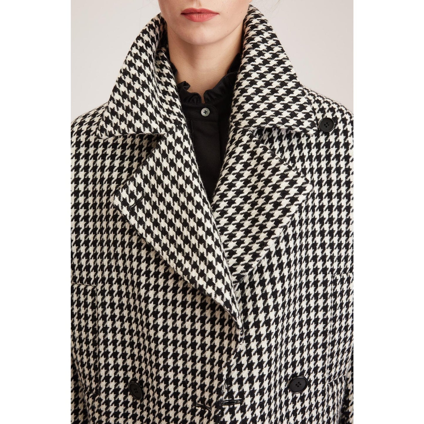 Women Ashford Coat - Double Breasted Short Jacket in Black Dogtooth