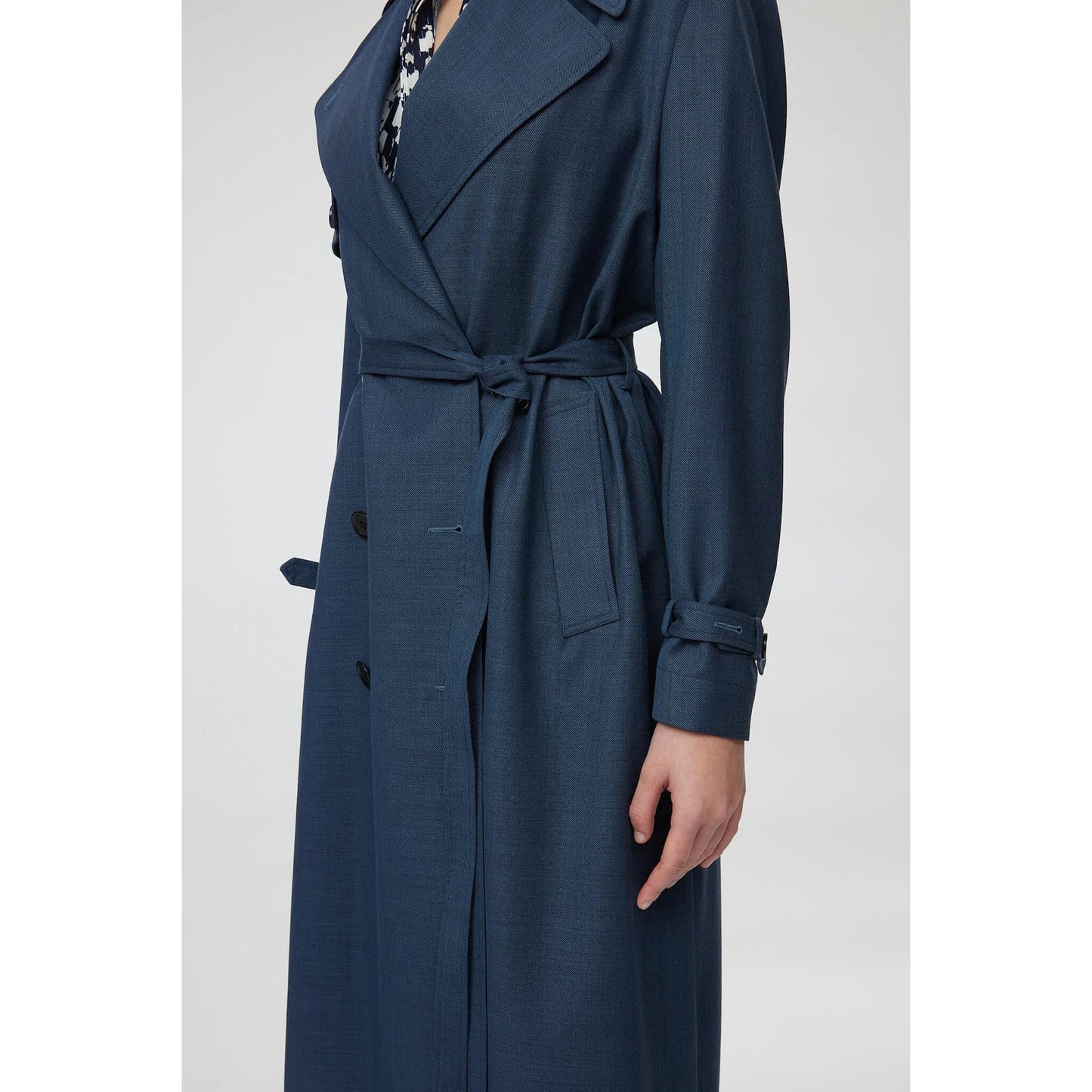 Women Andria Coat - Light Trench in Navy Twill