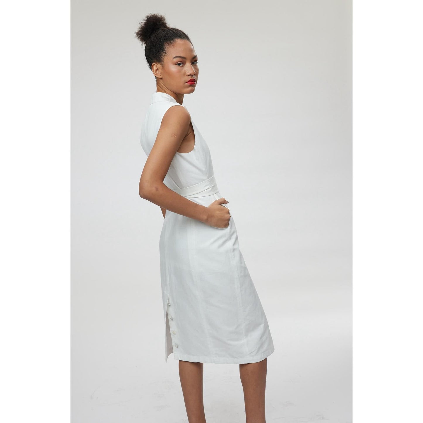 Women Pavia Dress - Tailored Sleeveless Dress in White