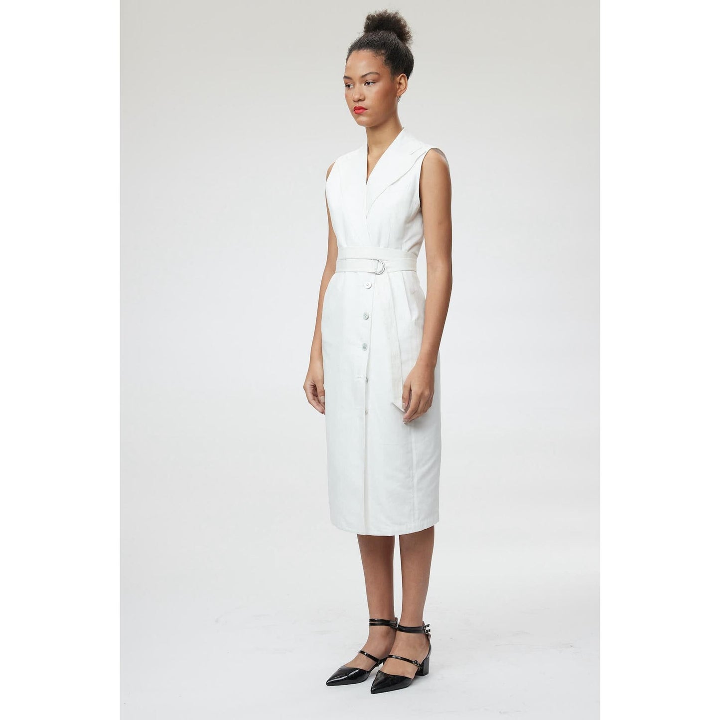 Women Pavia Dress - Tailored Sleeveless Dress in White
