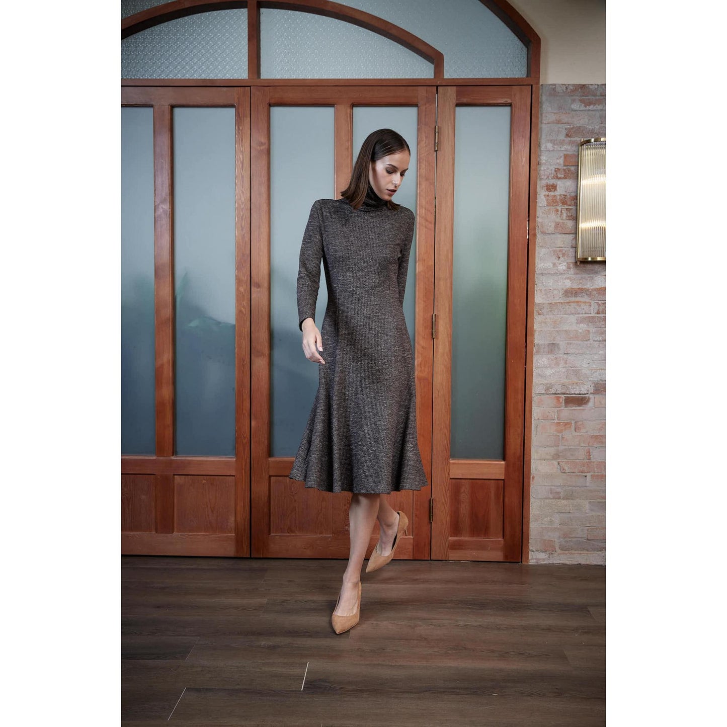 Women Evora Dress - Trumpet Day Dress in 2-Tone Brown