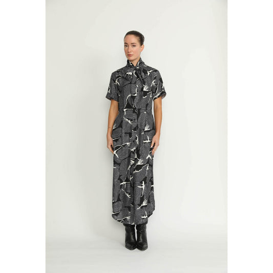 Women Port Dress - Port Relaxed Maxi Dress in Black Petal Print