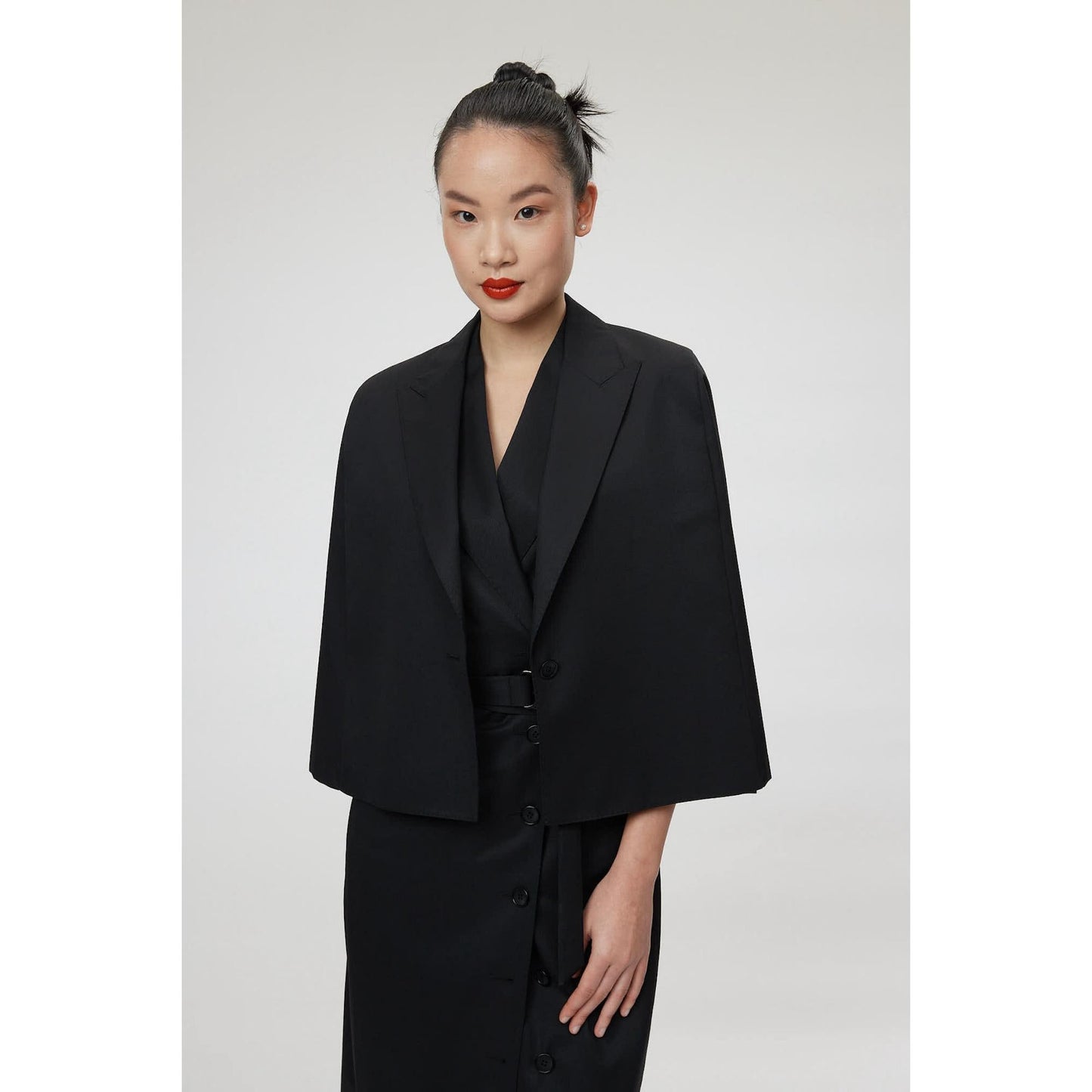 Women Sassari Jacket - Light Summer Cape in Black