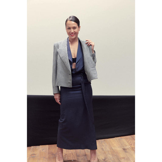 Women Milano Jacket - Short Suit Jacket in Navy Blue Dogtooth