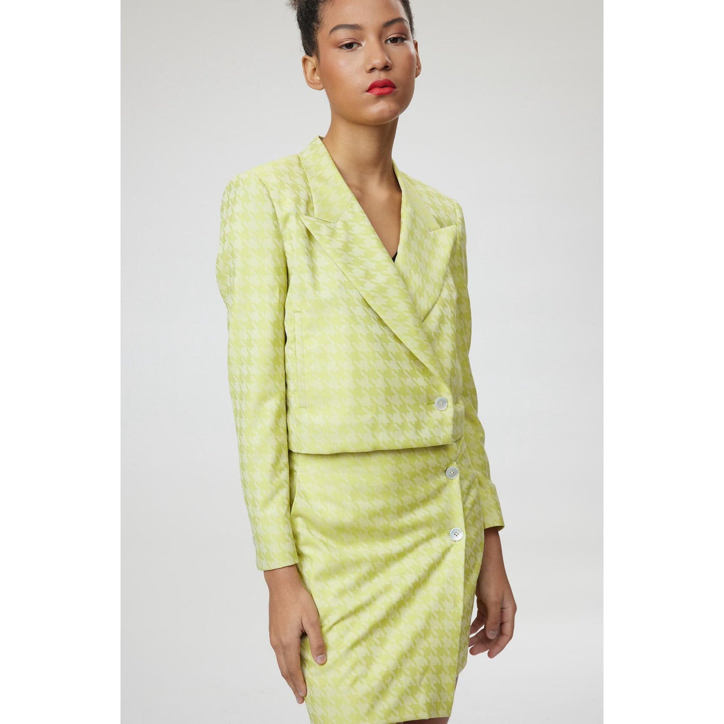 Women Verona Jacket - Cropped Jacket in Lime Green Dogtooth Jacquard