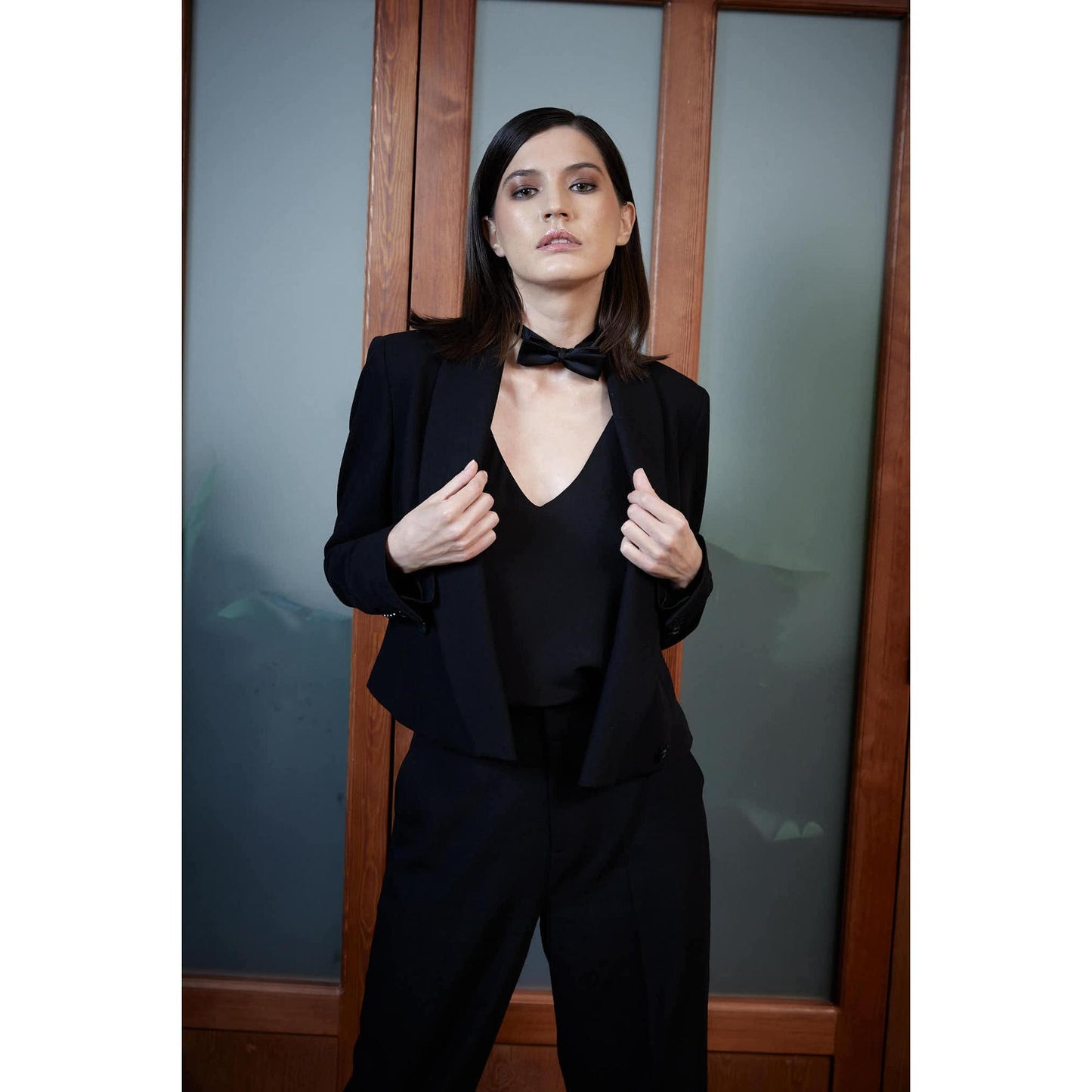 Women Ovar Jacket - Short Jacket in Night Black