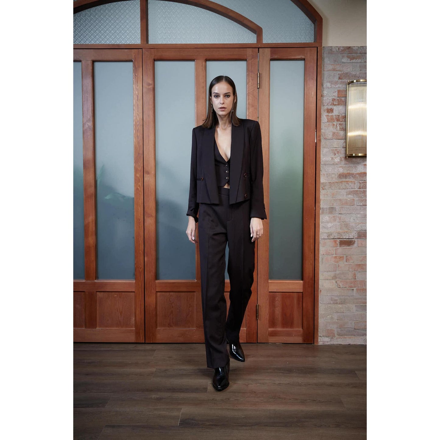 Women Ovar Jacket - Short Jacket in Autumn Brown