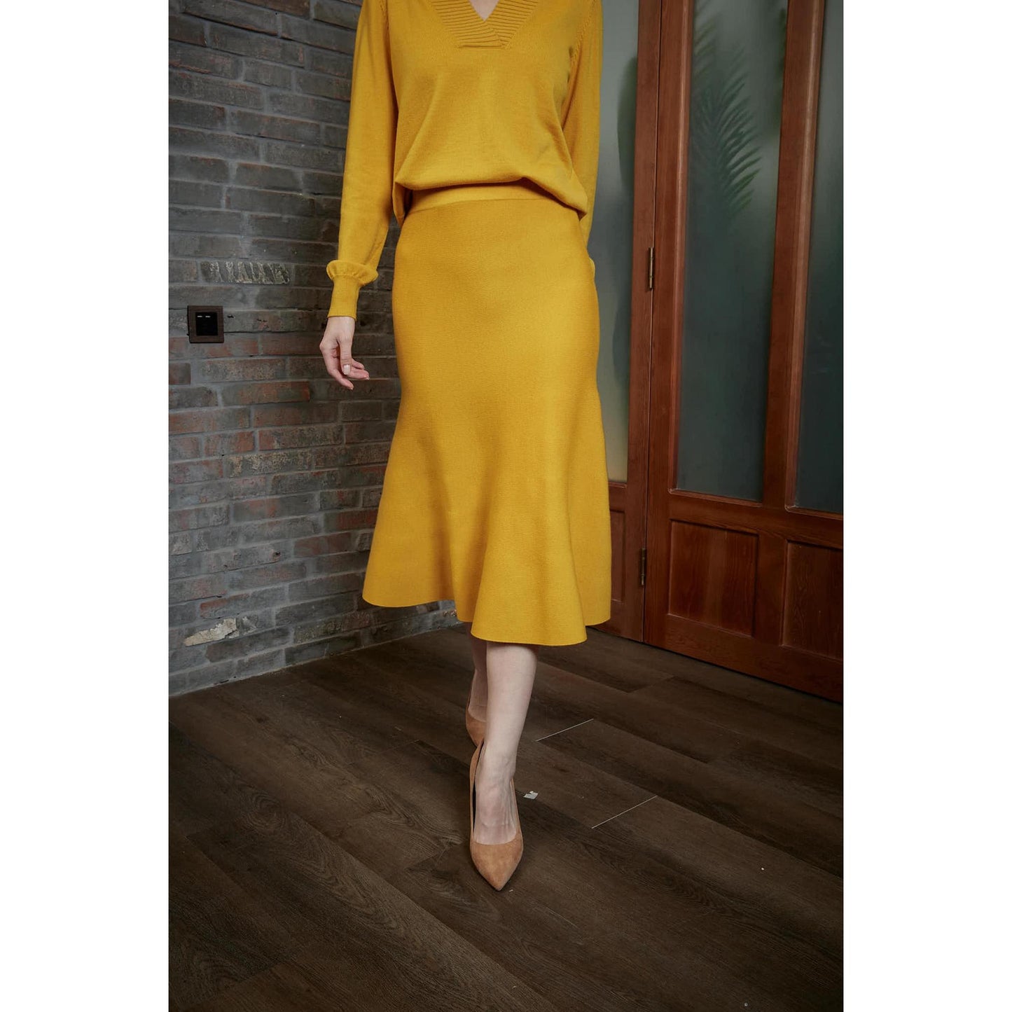 Women Queluz Skirt - Trumpet Midi Skirt in Ochre Yellow