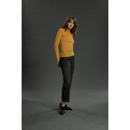 Women Braga Top - Turtle Neck Sweater in Yellow
