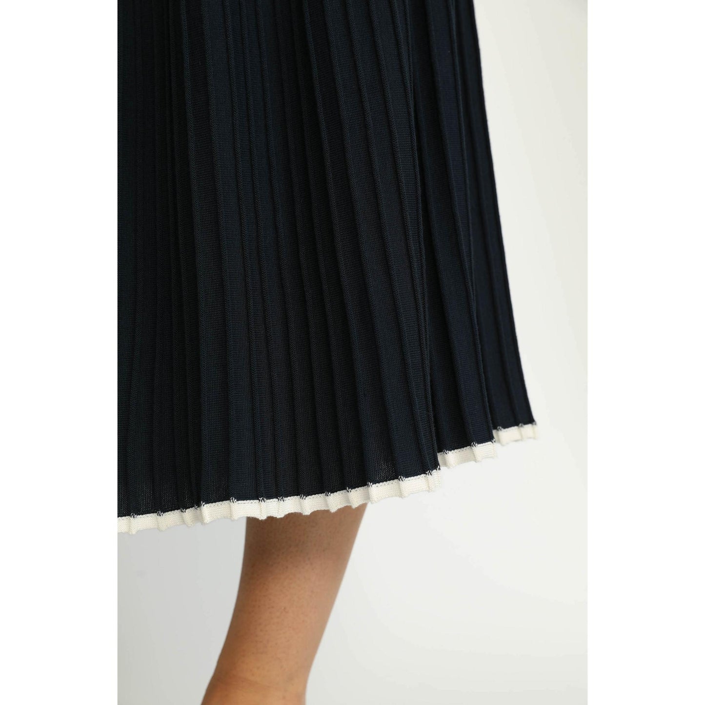 Women Altdorf Skirt - Altdorf Navy Blue Pleated Knit Skirt
