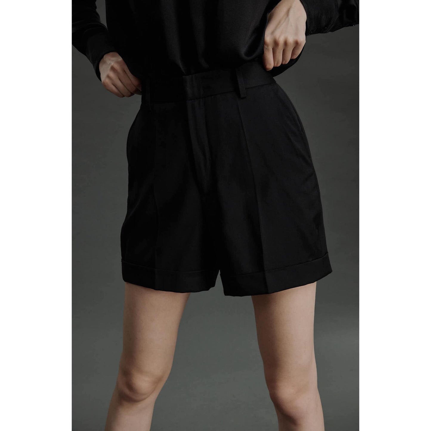 Women Loule Shorts - Tailored Night Black Shorts