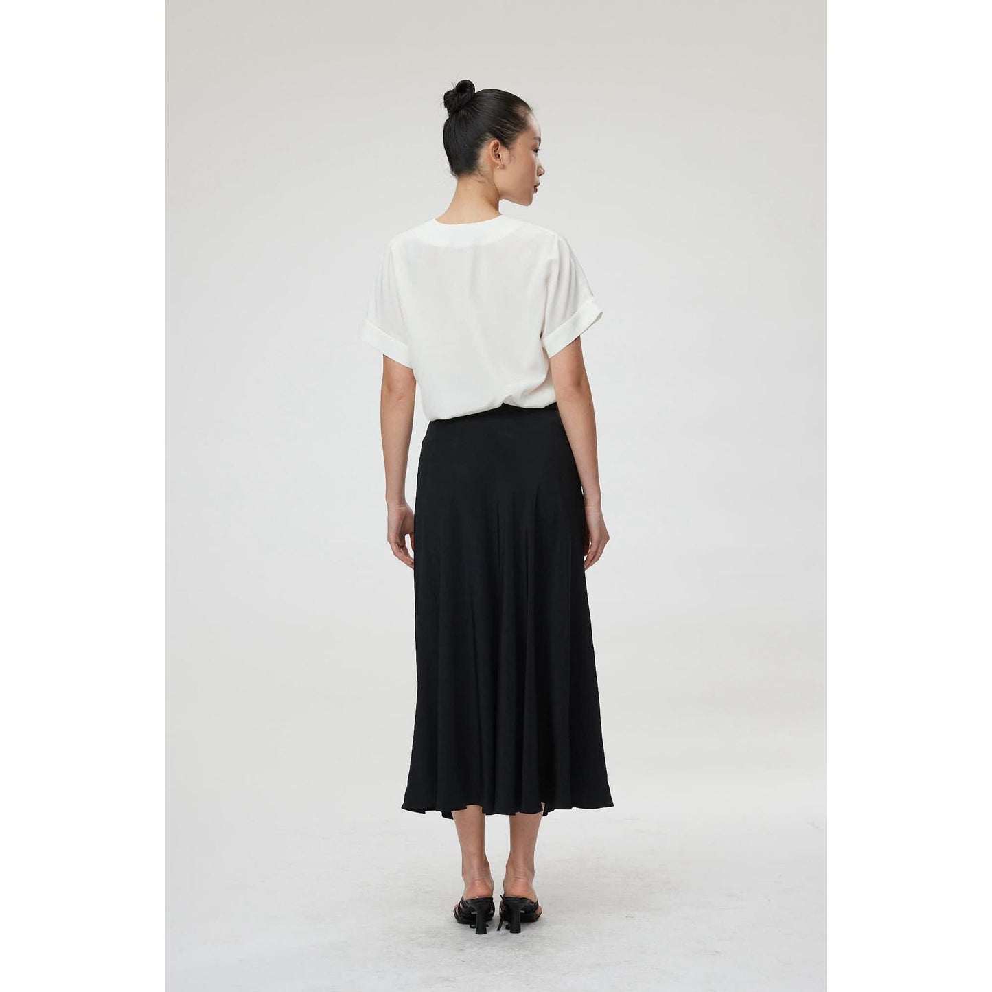Women Perugia Skirt - Midi A-Line Skirt in Black