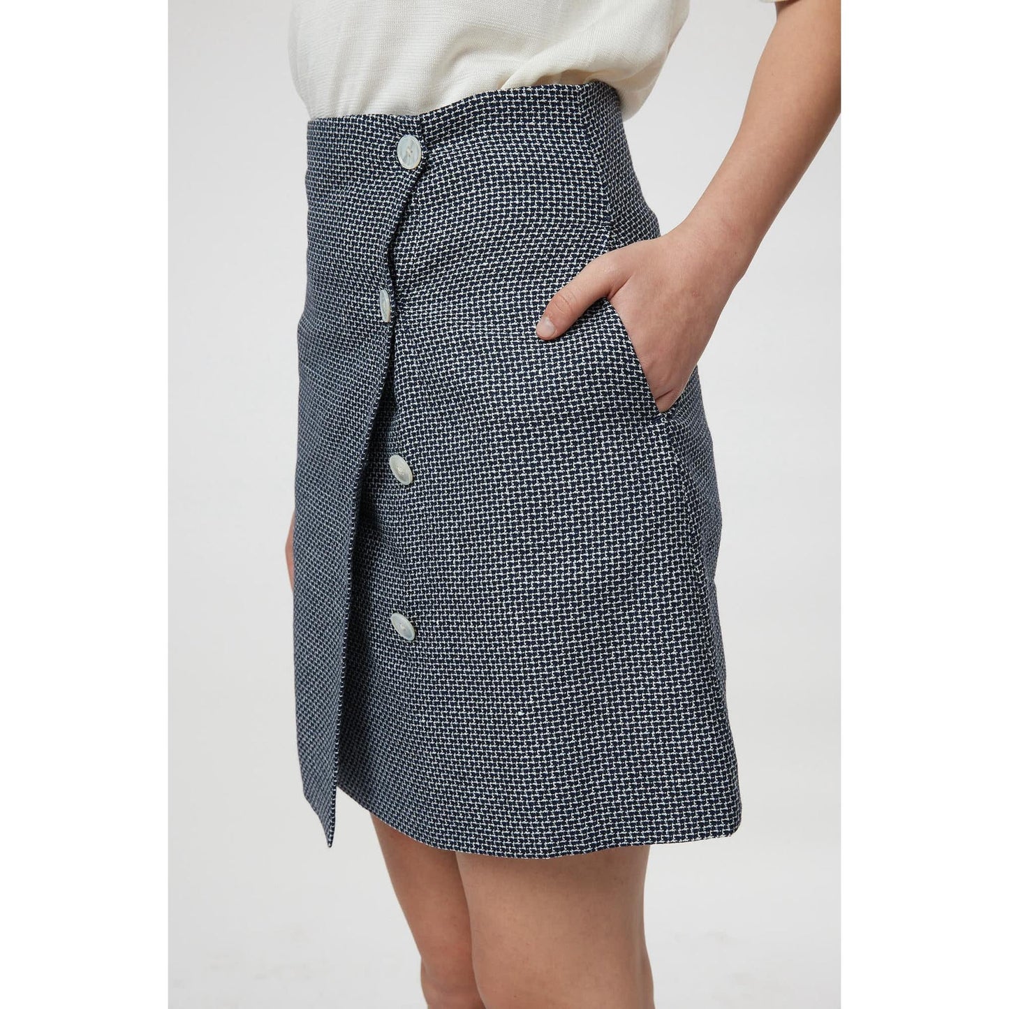 Women Venice Skirt - Wrap Skirt in Navy/White