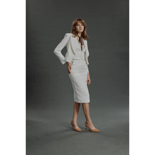 Load image into Gallery viewer, Women Almeirim - Limited Edition Skirt - Pencil Skirt in Wool Crepe - Daisy White
