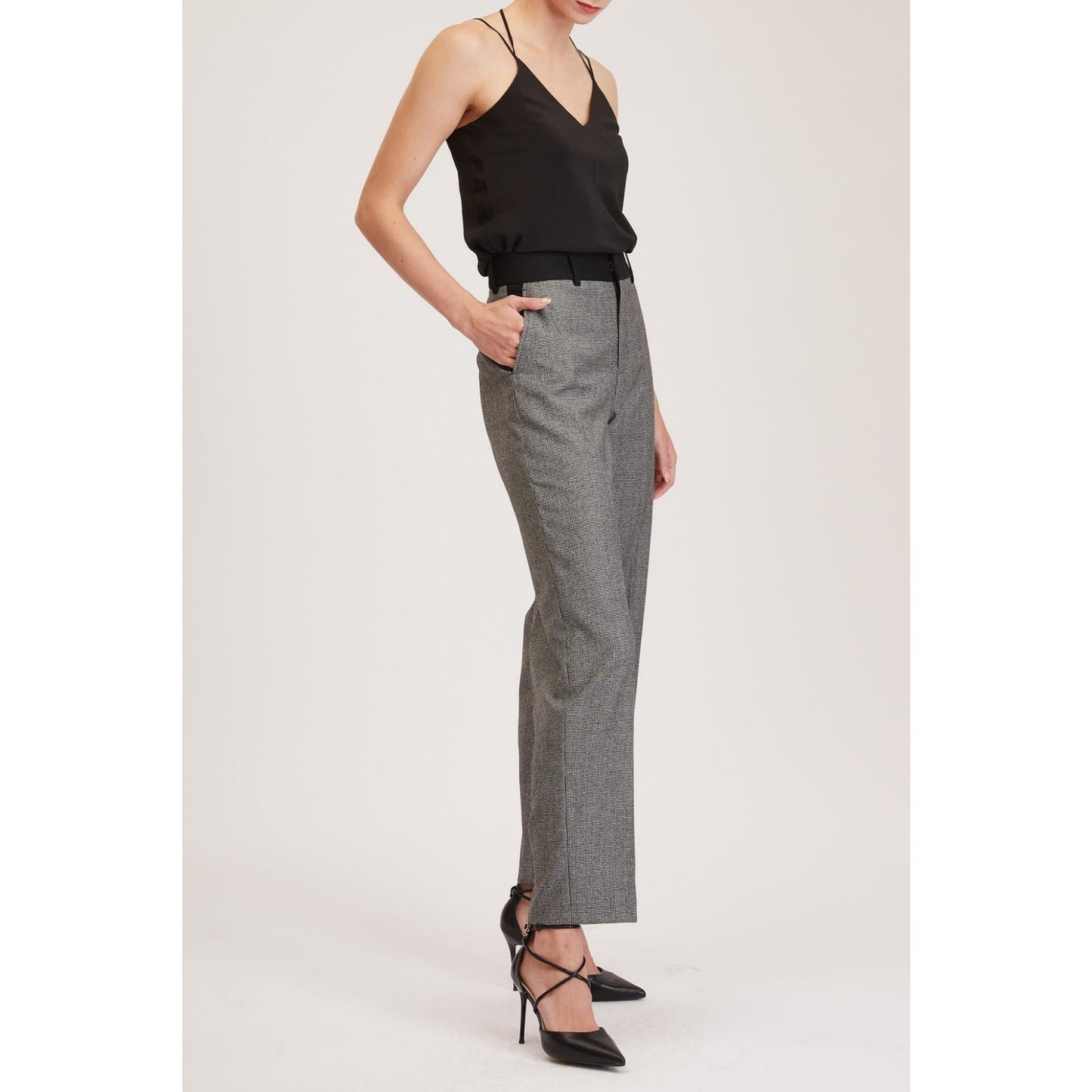 Women Manchester Trouser - High-Waisted Cropped Trousers in Black Houndstooth - Grey