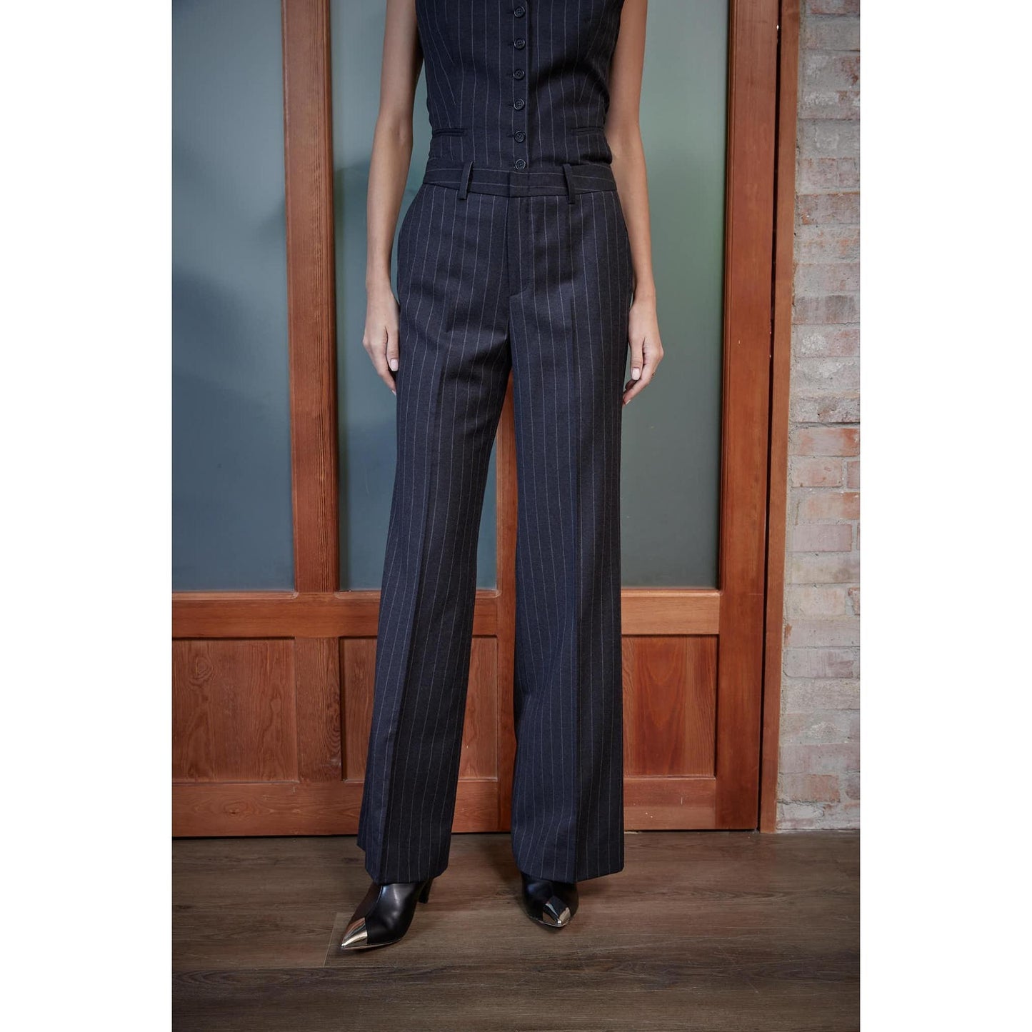 Women Bordeaux Trouser - Flared Trousers in Pinstripe - Charcoal Grey
