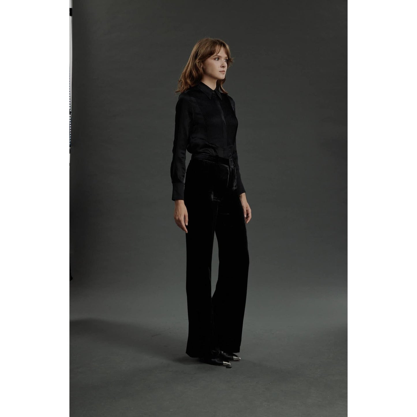 Women Bordeaux- Limited Edition Trousers - Flared Trousers in Black Velvet