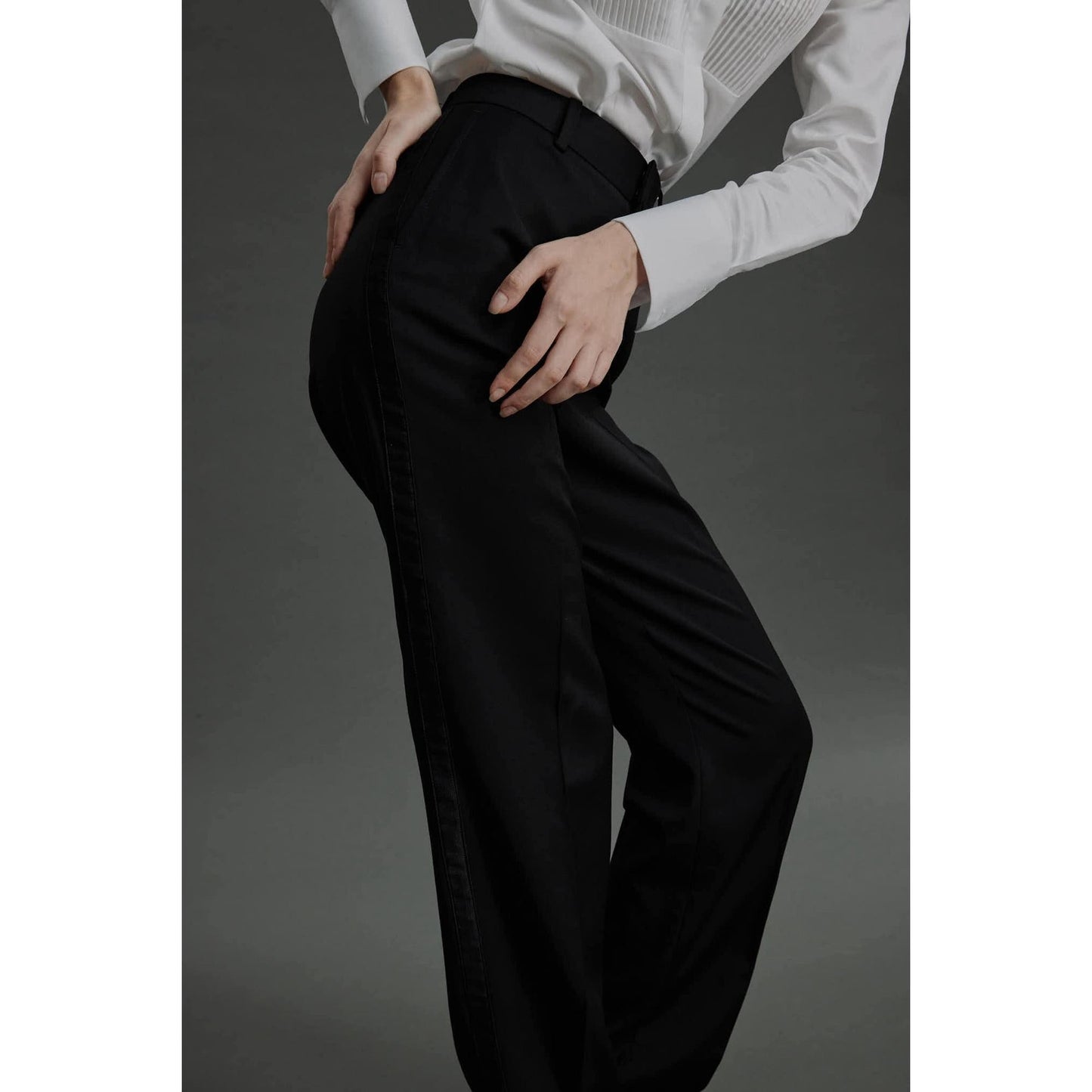 Women Elvas - Limited Edition Trousers - Narrow Leg Trousers in Black