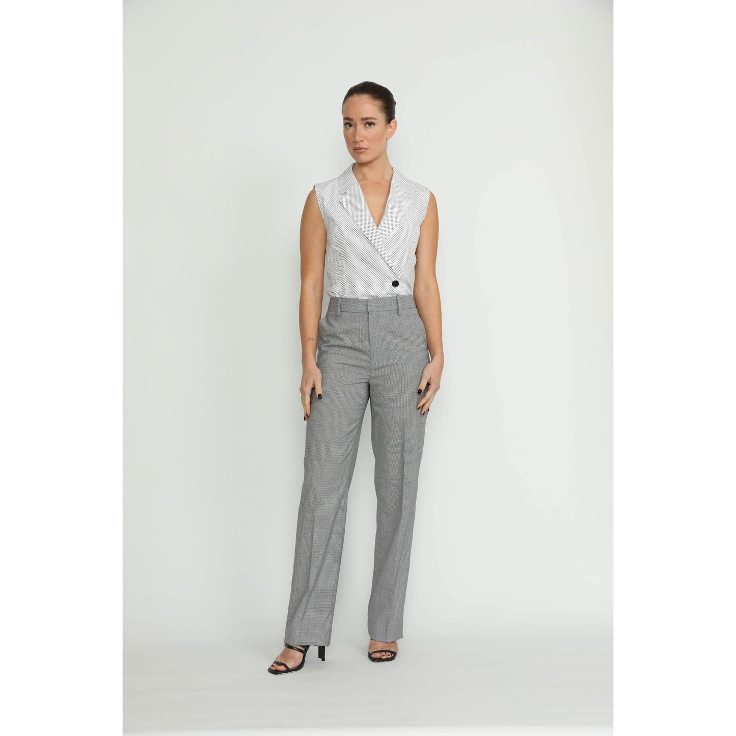 Women Elvas Trousers - Elvas Fitted Black/White Mini Houndstooth Trousers