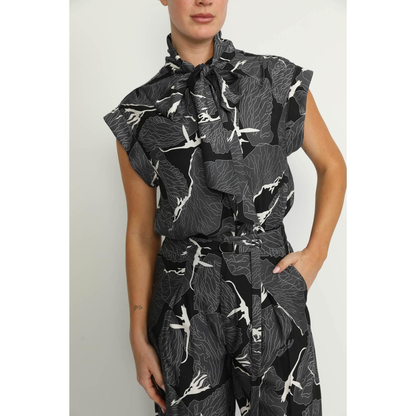 Women Lachen Trousers - Lachen Black Petal Print Wide-Leg Trousers