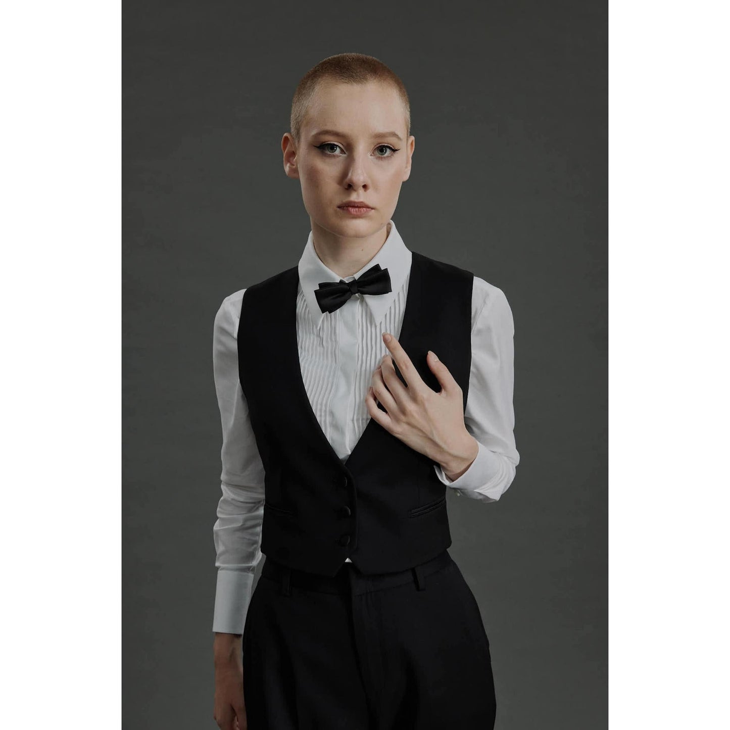 Women Canico - Limited Edition Waistcoat - Short Waistcoat in Black