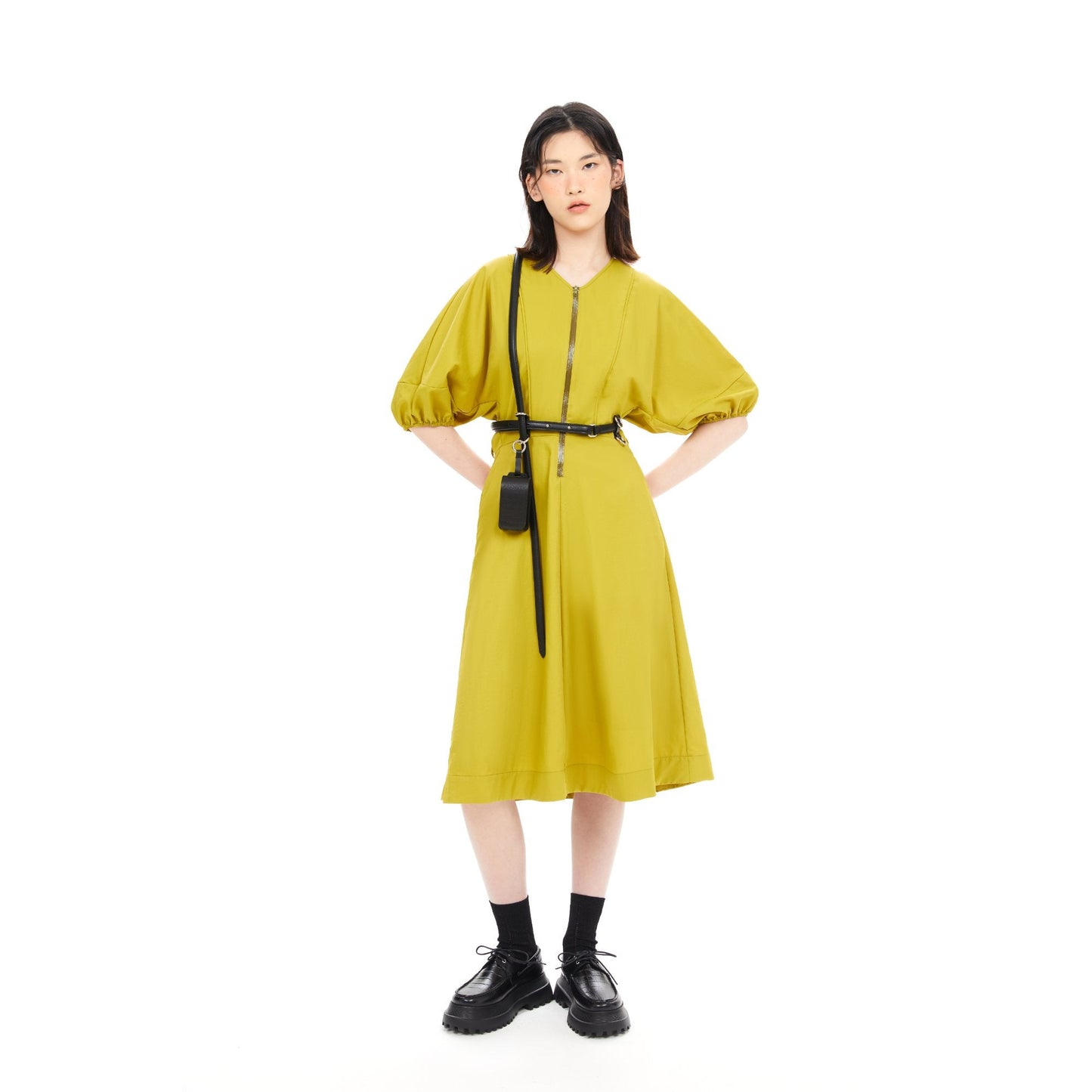 女款短袖連身裙 - 橄欖色