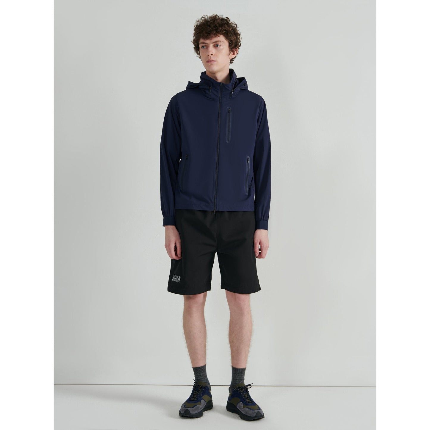 Men Running Windbreaker - Navy