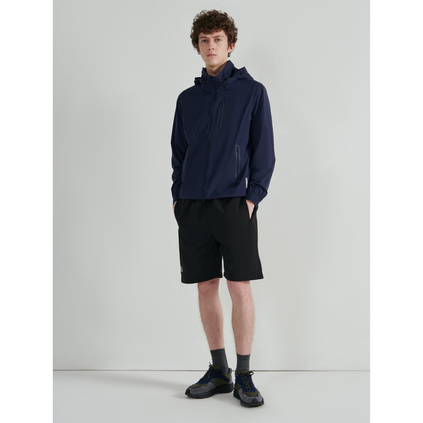 Men Running Windbreaker - Navy