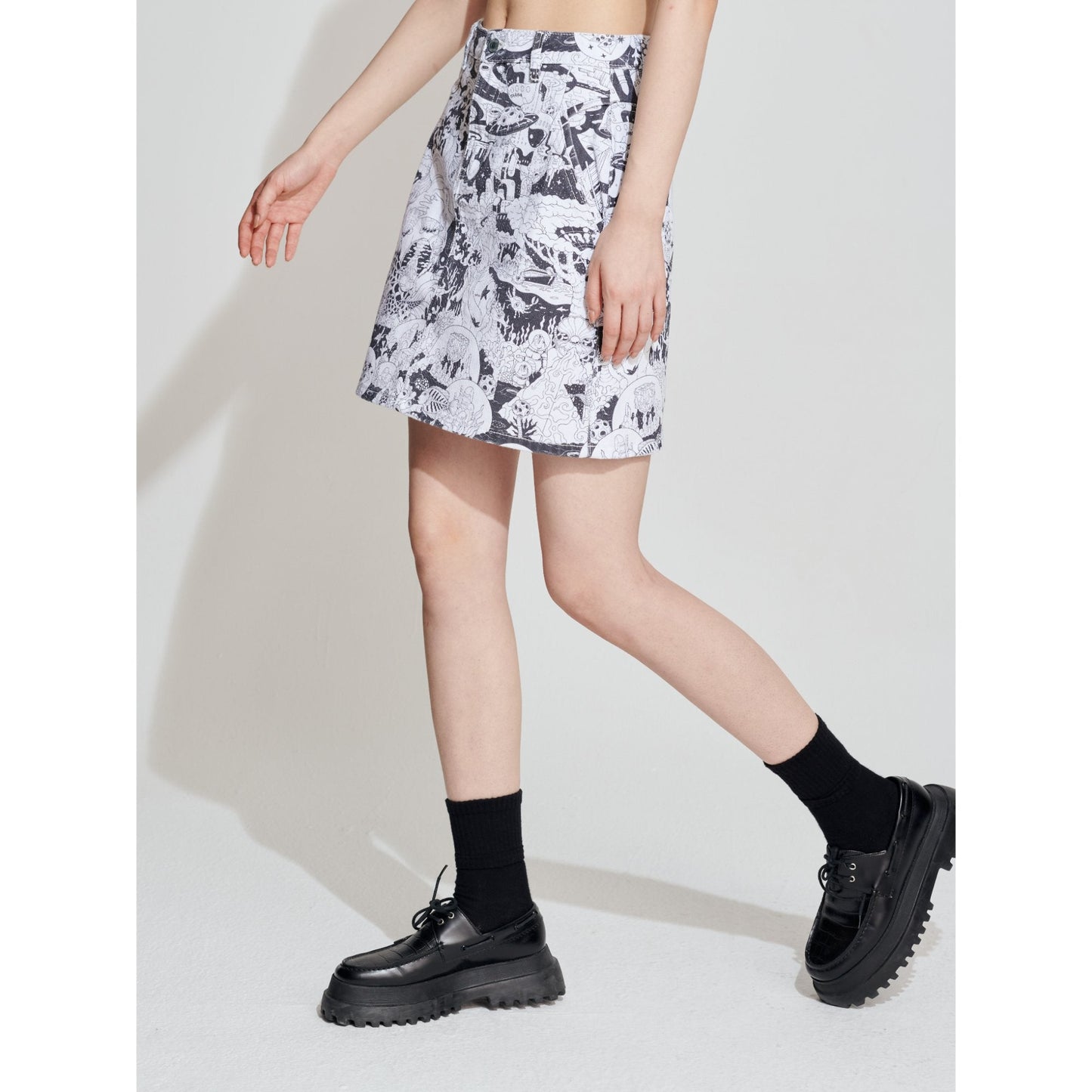Women Printed Denim Mini Skirt - Pattern