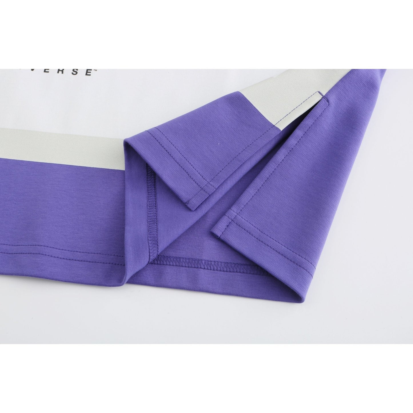 Women Pantone Collabration : Oversize Pantone Graphic Tee - Purple