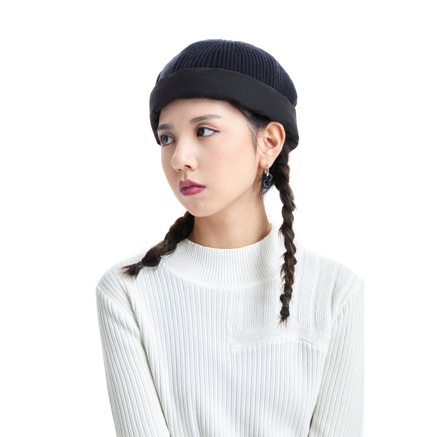 Women Reversible Padded Beanies - Black