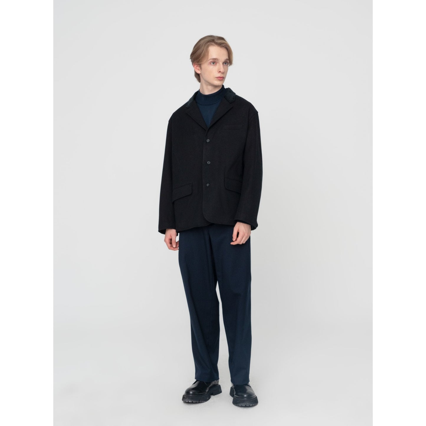 Men Singe Breast Blazer - Black