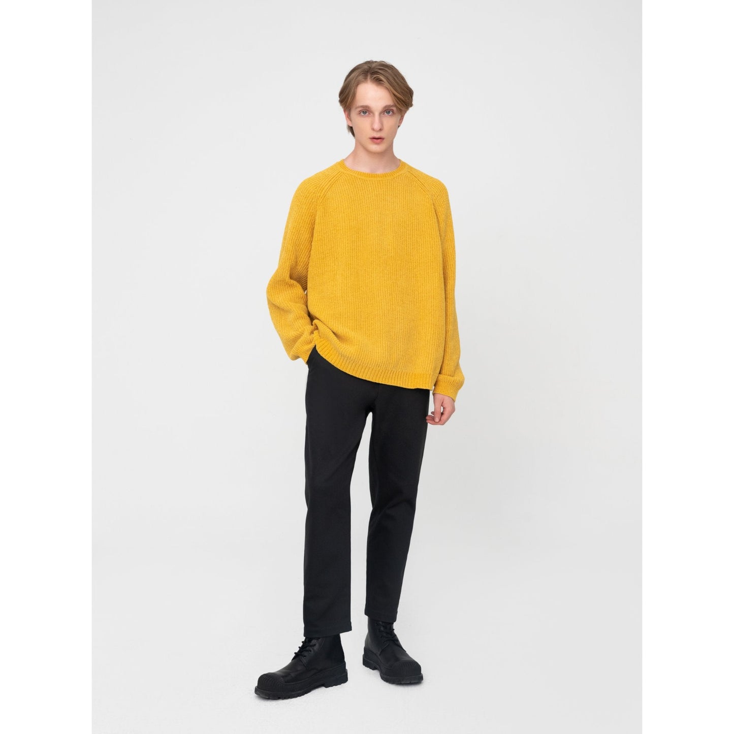 Men Velvet Pullover - Yellow