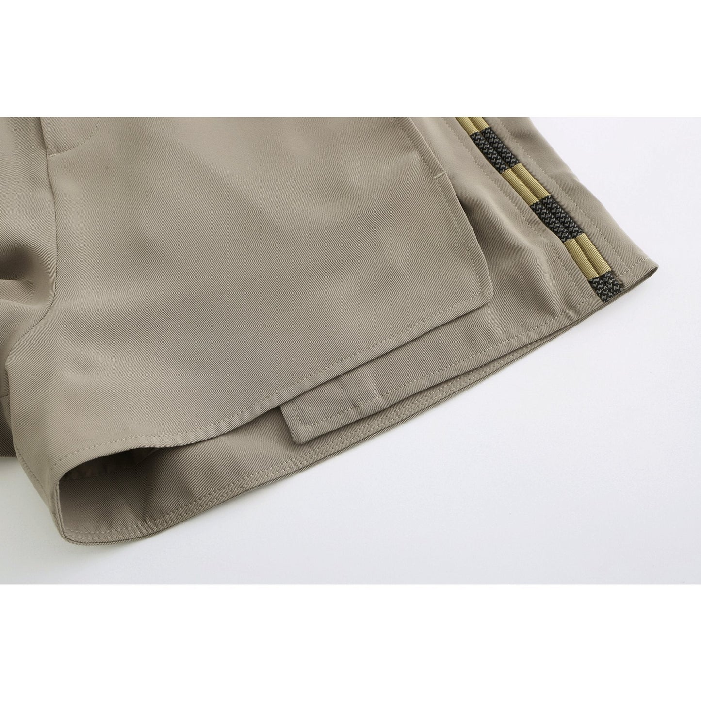 Women Tent-Inspired Shorts With 3M Reflective Rope Laces - Beige