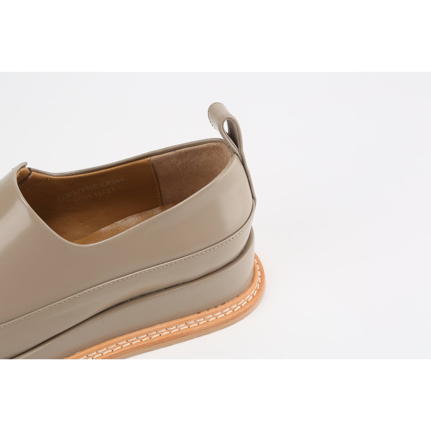 Women Ladies Glossy Flatform Flats - Beige