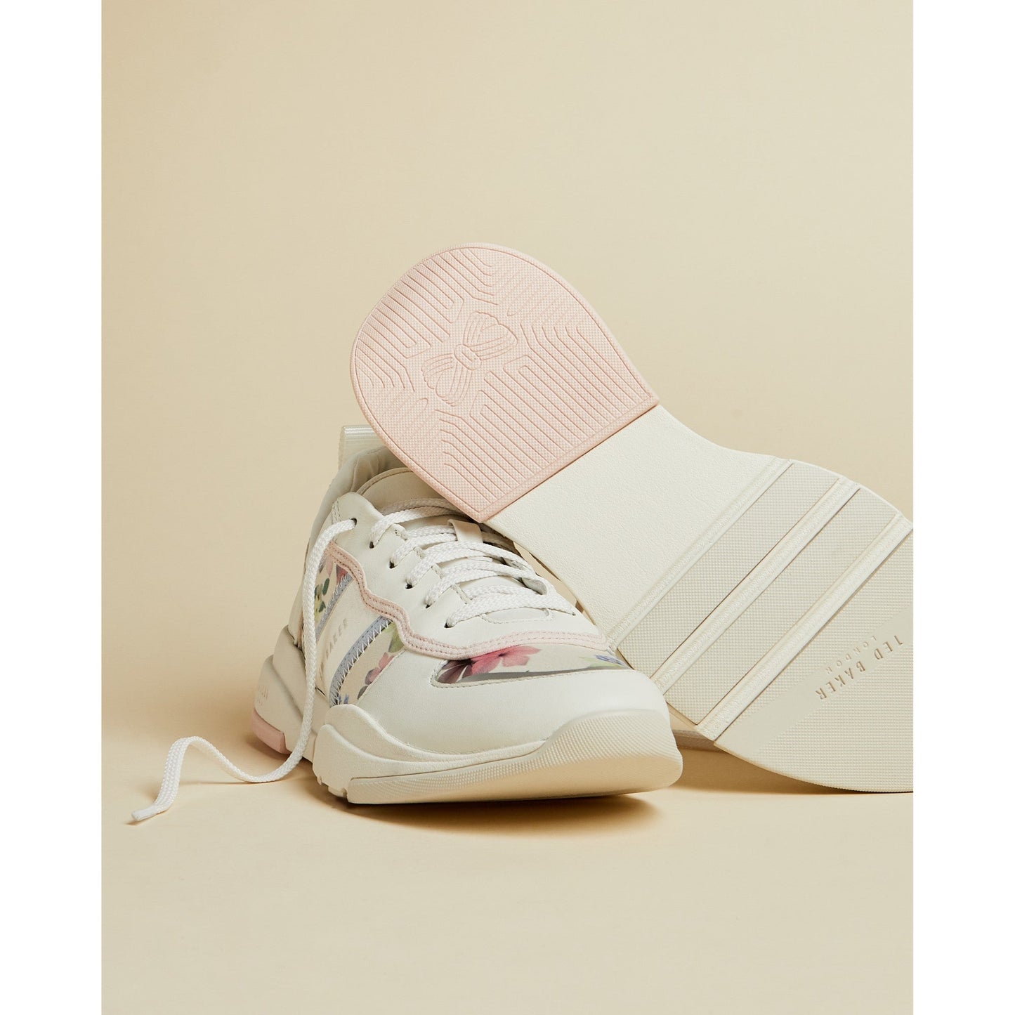Women Laverdi-Pergola Chunky Trainer - Ivory