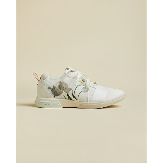 Women Nema-Elderflower Runner Trainer - Ivory