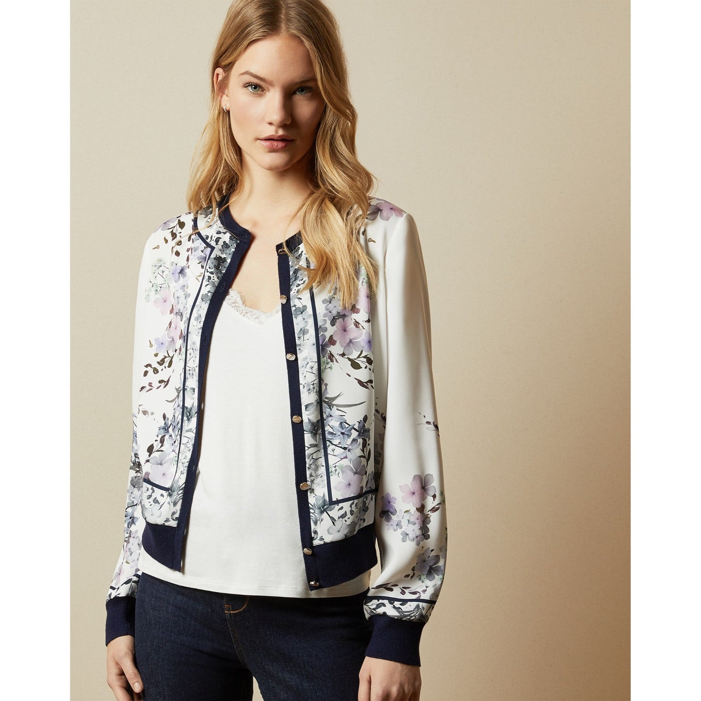 Women Innga-Navy Pergola Printed Cardi - White