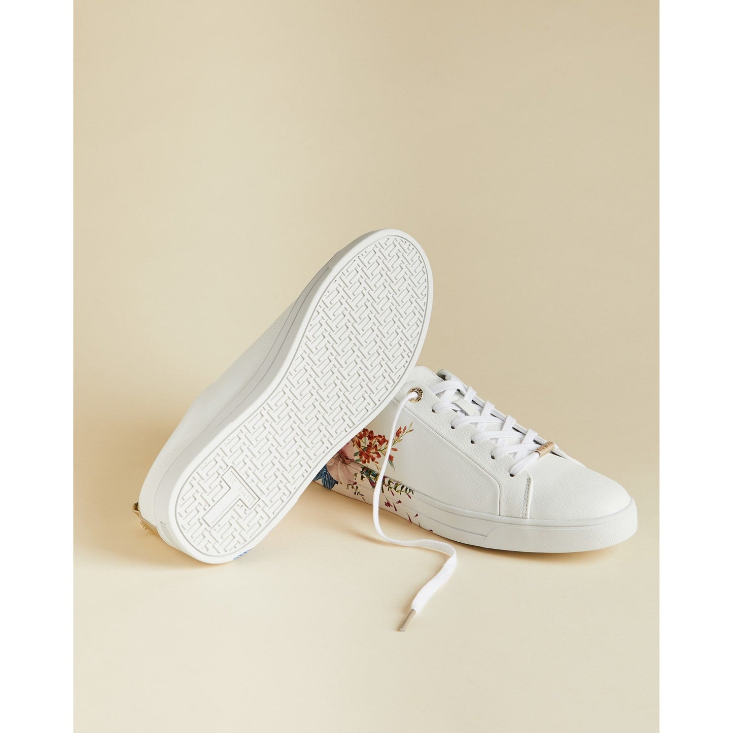 Women Jaama-Jamboree Trainer - White